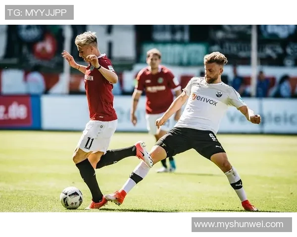 汉堡与维尔茨堡踢球者精彩对决集锦回顾与分析